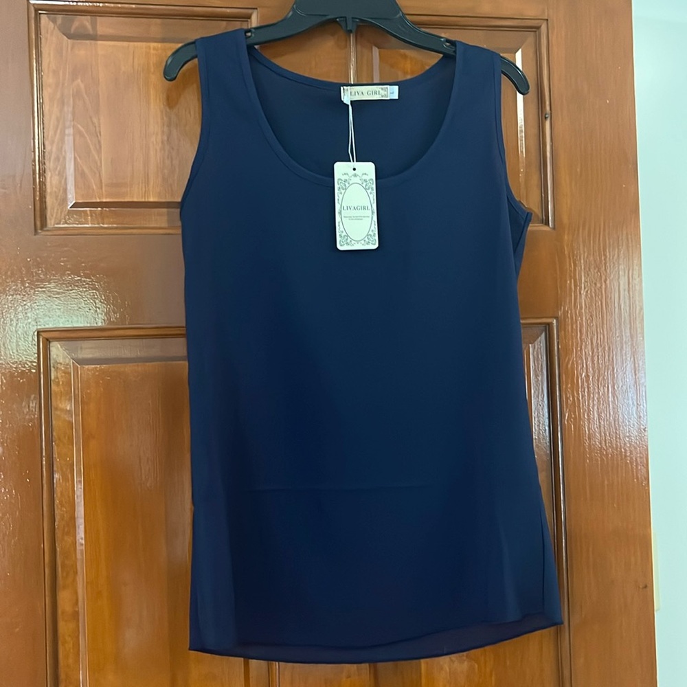 Liva Girl Navy Blue size large top